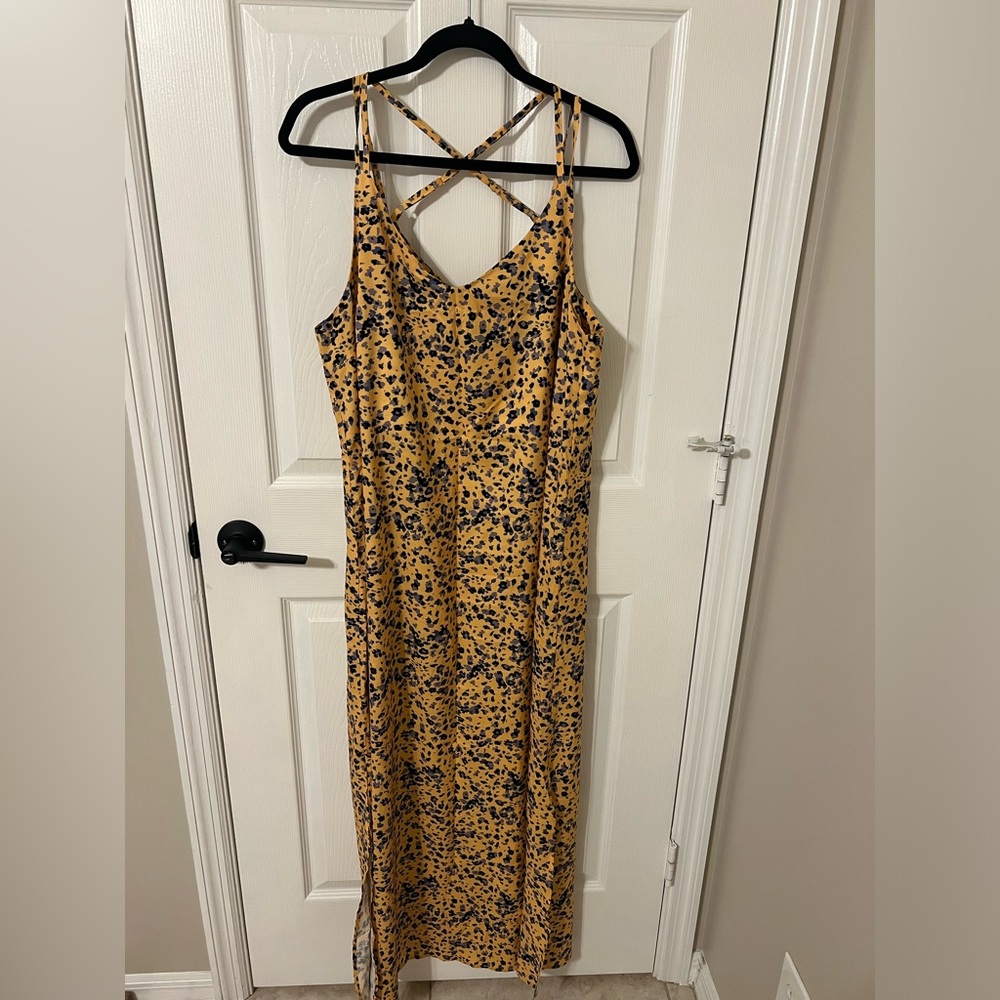 Yellow and blue maxi
